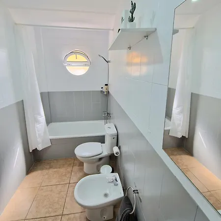 Spacious Independent Next The Airport - Sea San Isidro (Tenerife)